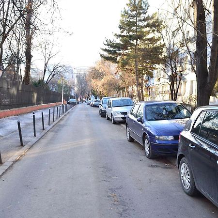 Cozy 2 Rooms Apartment Drumul Taberei Бухарест Экстерьер фото